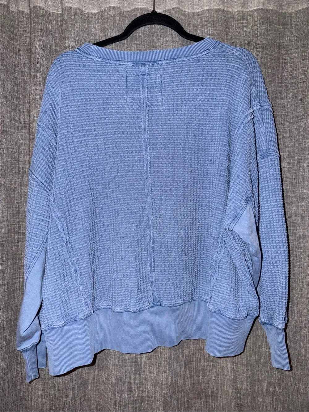 AE Big Hug Waffle Crew Neck
Sweatshirt - Picture 4 of 4